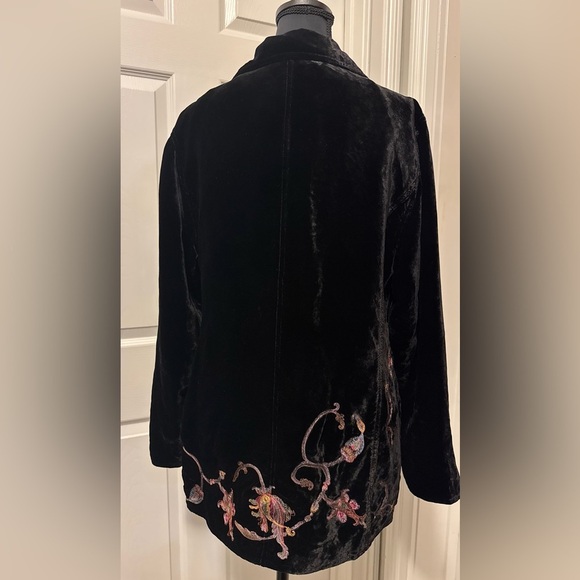 J JILL Women’s Black Embroidered Velvet Jacket Blazer Pockets BOHO - Picture 6 of 15